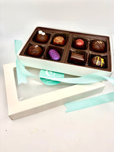 Load image into Gallery viewer, WINTER HOLIDAY COLLECTION - 8 Piece Assortment
